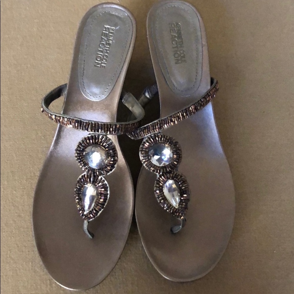 Kenneth Cole Reaction sandals.
